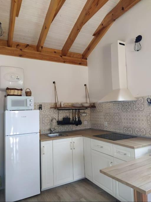 Casa De Madera El Jardin De Tara Villa Tinor ภายนอก รูปภาพ